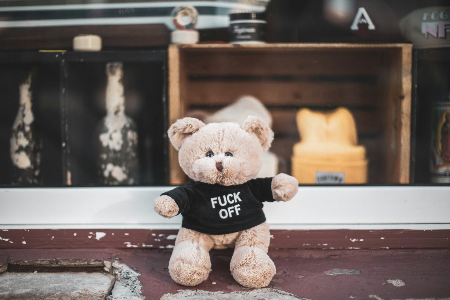 swaering in marketing
